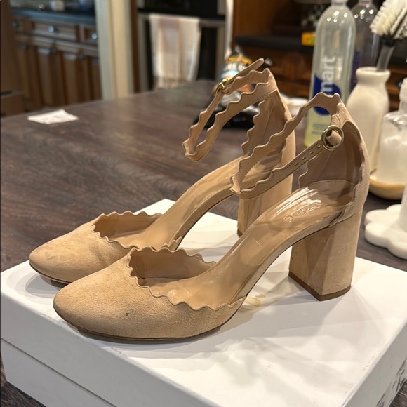 Chloe Reef Shell Heels - Picture 4 of 9